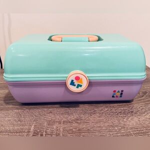 Caboodles On-The-Go Mint Green and Lavender Storage Makeup Organizer